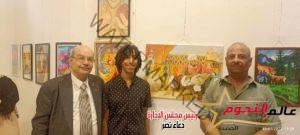 الرسام سيد أشرف العيسوي يشارك في معرض "كن أنت" بدار الأوبرا