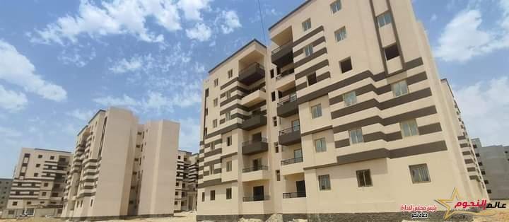 الجزار: جارٍ تنفيذ أعمال تشطيب واجهات عمارات المبادرة الرئاسية "سكن كل المصريين" بالعبور الجديدة