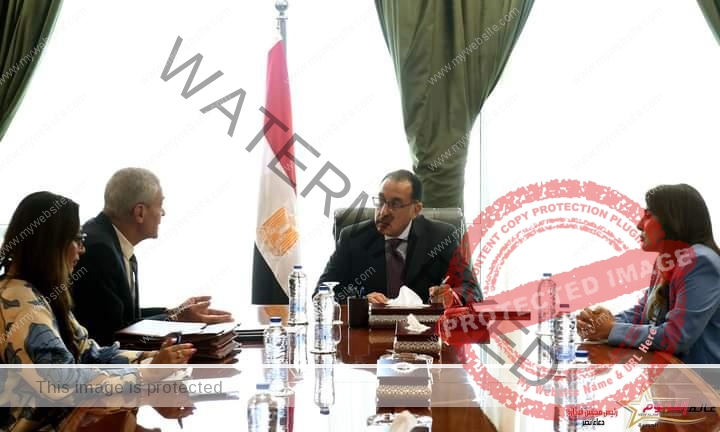 رئيس الوزراء يتابع سير العمل بعدد من ملفات عمل الهيئة المصرية للشراء الموحد