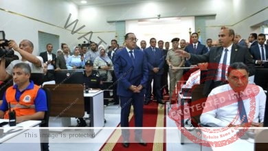 مدبولي يشهد الافتتاح والتشغيل التجريبي لمركز السيطرة للشبكة الوطنية للطوارئ والسلامة العامة بمحافظة القاهرة