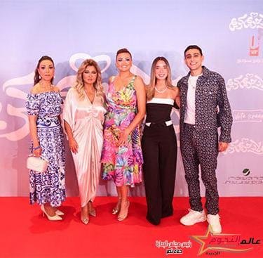 صناع "أولاد حريم كريم" يحتفلا في السينما بالعمل.. صور