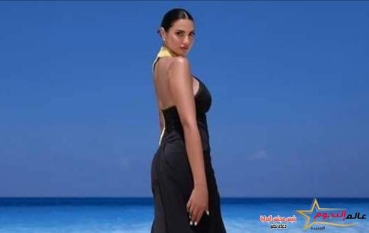 بالاسود الكامل … درة تخطف الأنظار عبر إنستجرام وفيسبوك