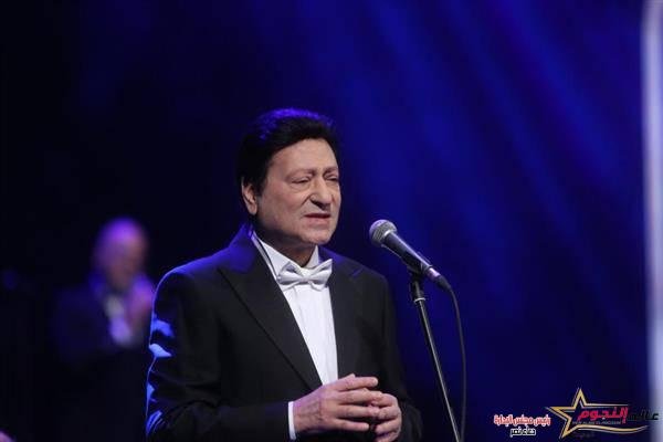 تكريم " محمد الحلو " و نجوم التسعينات فى حفل كاسيت 90 بجدة