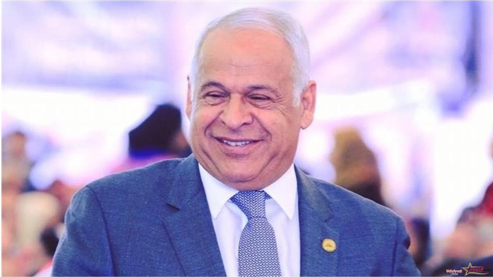 أعضاء سموحة يطالبون فرج عامر بالرحيل بسبب عقود اللاعبين