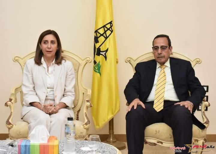وزيرة الثقافة تلتقي محافظ شمال سيناء لبحث تكثيف الأنشطة وإعادة تأهيل عدد من المواقع الثقافية