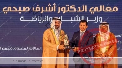 الإعلام البحريني يحتفي بزيارة وزير الشباب والرياضة وحصوله على جائزة سمو الشيخ عيسى بن علي آل خليفة لرواد العمل التطوعي