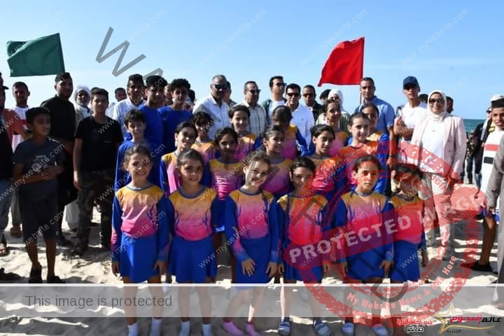 وزير الرياضة يشهد أنشطة شبابية ورياضية ويطلق شعلة أولمبياد الطفل بشاطئ الشيخ زويد