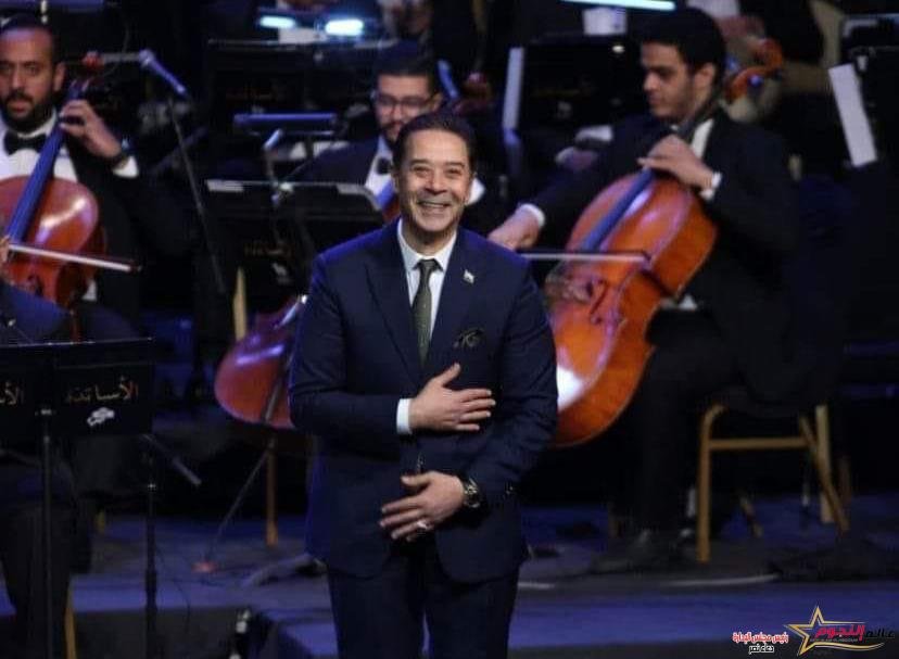 موعد الأمسية الثانية على مسرح النافورة بإمضاء مدحت صالح 