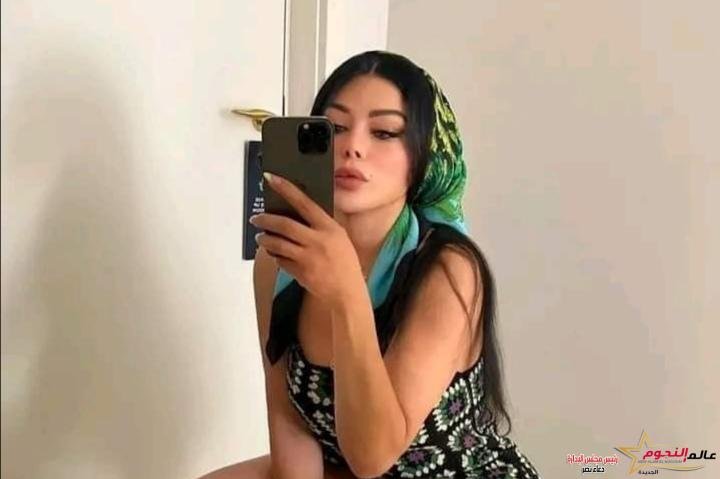 هيفاء وهبي تظهر بإطلالة شبابية جريئة بإنستجرام
