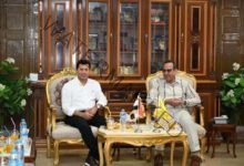 محافظ شمال سيناء يستقبل وزير الشباب والرياضة قبيل بدء الزيارة الميدانية الموسعة بالمحافظة