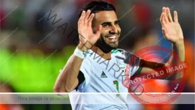 محرز يقود تشكيل منتخب الجزائر أمام الفراعنة ودياً