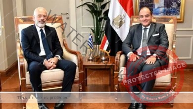 سمير يبحث مع سفير اليونان بالقاهرة سبل تعزيز العلاقات الاقتصادية بين البلدين