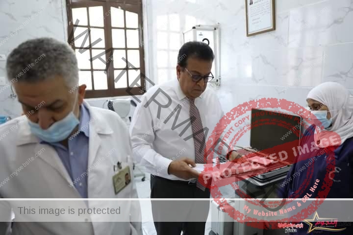 عبدالغفار يوجه بفتح تحقيق عاجل في توقف 4 أجهزة طبية عن العمل بمستشفى «رمد قلاوون»