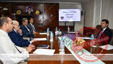 وزير الرياضة يلتقي اللجنة الفنية والعلمية لمشروع كابيتانو مصر