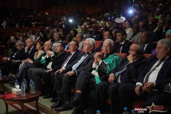 وزير التعليم العالي يشهد حفل تخرج الدفعة 18 بجامعة سنجور