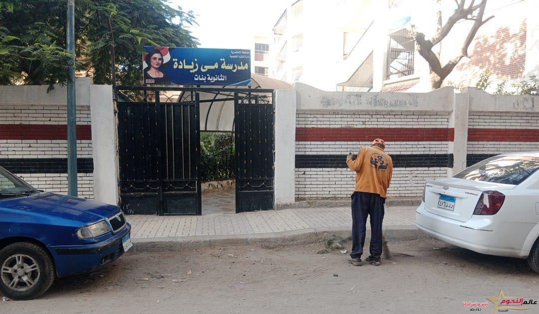 محافظ الإسكندرية رفع نحو 79 ألف طن من المخلفات الصلبة على مستوى الأحياء خلال الشهر الجاري