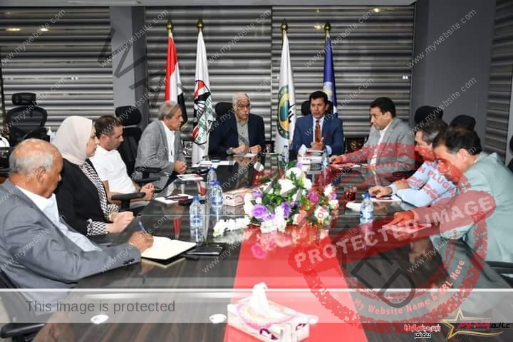 وزير الرياضة يجتمع بمجلس إدارة الاتحاد المصرى لكرة القدم