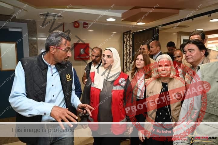 القباج تتابع جهود وخدمات الهلال الأحمر المصري عبر معبر رفح البري
