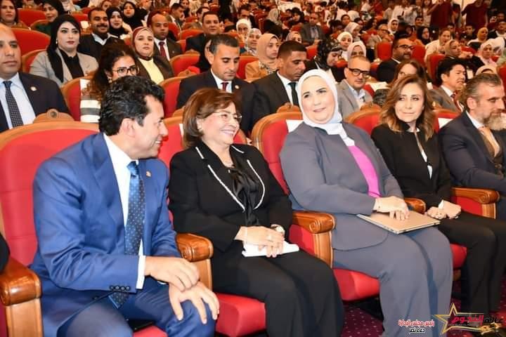 وزير الشباب والرياضة يشارك فى احتفالية عيد الطفولة