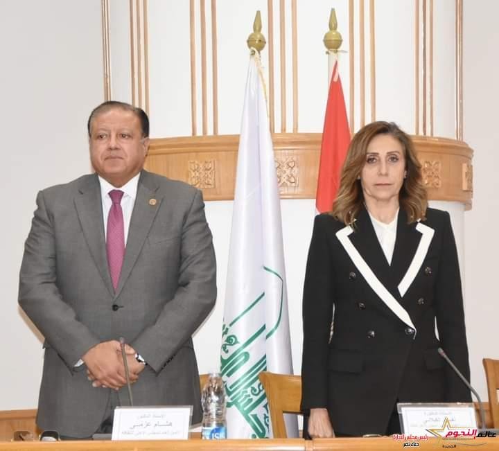 وزيرة الثقافة تجتمع مع مقرري لجان الأعلى للثقافة لمناقشة خطط اللجان للمرحلة القادمة