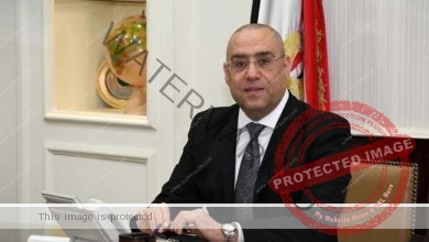 وزير الإسكان يُتابع سير العمل بمشروعات المبادرة الرئاسية " سكن كل المصريين " بمدينة العاشر من رمضان