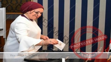 انتصار السيسي تدلي بصوتها بصوتها في الإنتخابات الرئاسية 2024