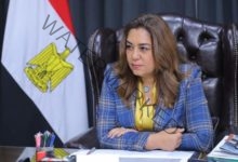 محافظ دمياط تتلقى تقريرًا من مديرية الصحة حول جهود إدارة القوافل الطبية لتنفيذ خطة عام ٢٠٢٣ بنسبة ١٠٠%