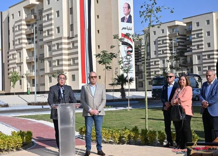 رئيس الوزراء يُدلي بتصريحات تليفزيونية عقب جولته بمدينتي السادات وحدائق أكتوبر