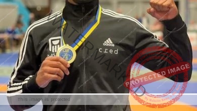 وزير الشباب والرياضة يهنئ كيشو لفوزه بالميدالية الذهبية في بطولة السويد الدولية