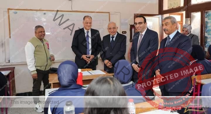 وزير التربية والتعليم يتفقد مدرسة فاطمة الزهراء الإعدادية بنات