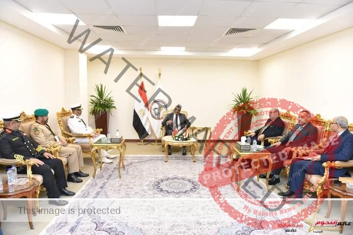 وزير الدولة للإنتاج الحربي يستقبل مدير إدارة التصنيع والتطوير الحربي بالبحرين