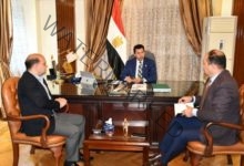 وزير الرياضة يستقبل رئيس اتحاد الجمباز لبحث استعدادات مصر لإستضافة بطولة العالم للجمباز الفني 