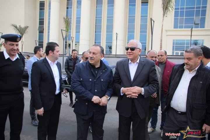 محافظ الجيزة يتفقد أعمال التطوير الجارية بمحيط السكة الحديد ببشتيل قبل افتتاحها