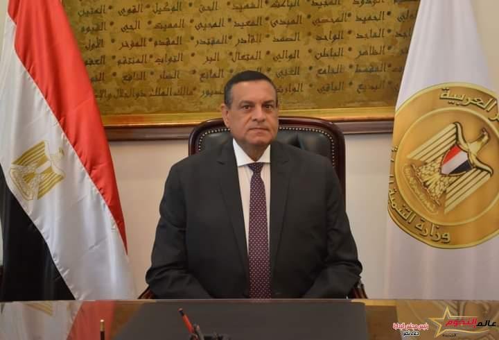 وزير التنمية المحلية يتلقي تقريراً عن جهود مباردة" سند الخير" في توفير السلع بأسعار مخفضة