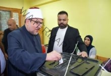 وزير الأوقاف عقب الإدلاء بصوته في الانتخابات الرئاسية (هذا يوم عظيم ومشهود في تاريخ مصر)