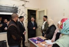 محافظ الإسكندرية يتفقد عددًا من اللجان العامة للوقوف على جاهزيتها عقب إغلاق صناديق الاقتراع بكافة اللجان الانتخابية