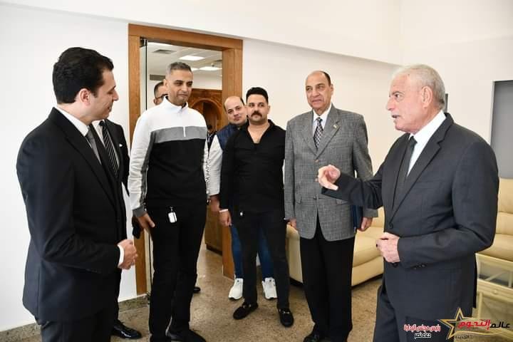 محافظ جنوب سيناء يؤكد علي ضرورة استمرار مشاركة الناخبين من مواطني