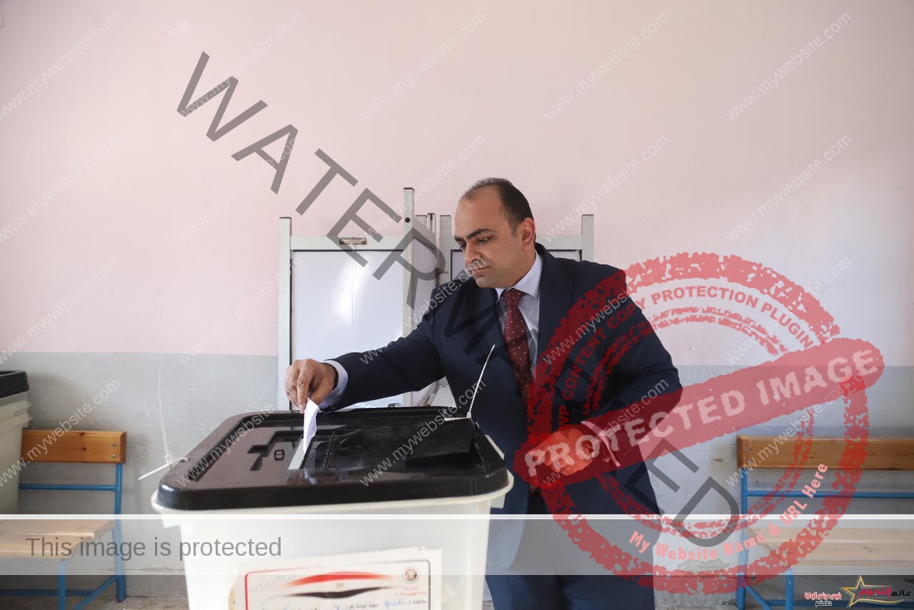 نائبا محافظ الإسكندرية يدليان بأصواتهما في الانتخابات الرئاسية 2024