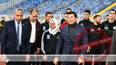 وزير الرياضة يصطحب ابطال مصر والعالم بالالعاب المختلفة لحضور تدريب المنتخب المصري لكرة القدم
