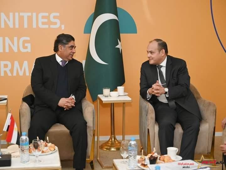 وزير التجارة والصناعة يفتتح فعاليات مؤتمر تنمية التجارة الباكستاني الافريقي الرابع