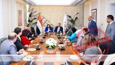 وزيرة الهجرة ورئيس بنك مصر يشهدان توقيع بروتوكول تعاون بين الوزارة والبنك 