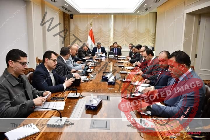 وزير الرياضة يلتقي أعضاء اللجنة العليا لسلسلة أندية نادى النادى