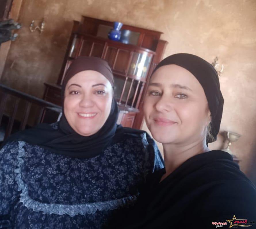 الفنانة "ماري جرجس" 18 عام من الابداع والتميز على خشبة المسرح للآن 1 الفنانة "ماري جرجس" 18 عام من الابداع والتميز على خشبة المسرح للآن