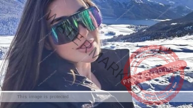 ياسمين صبرى تظهر لجمهورها خلال رحلتها بجبال التزلج