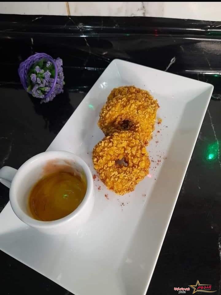 دوناتس دجاج من مطبخ عالم النجوم