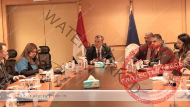 وزير السياحة والآثار يلتقي مع المدير التنفيذي لمكتب تمثيل بنك JPMorgan Chase في مصر 