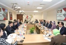 وزير التربية والتعليم يعقد اجتماعًا مع اللجنة التنفيذية المصغرة لمشروع المدارس المصرية اليابانية 