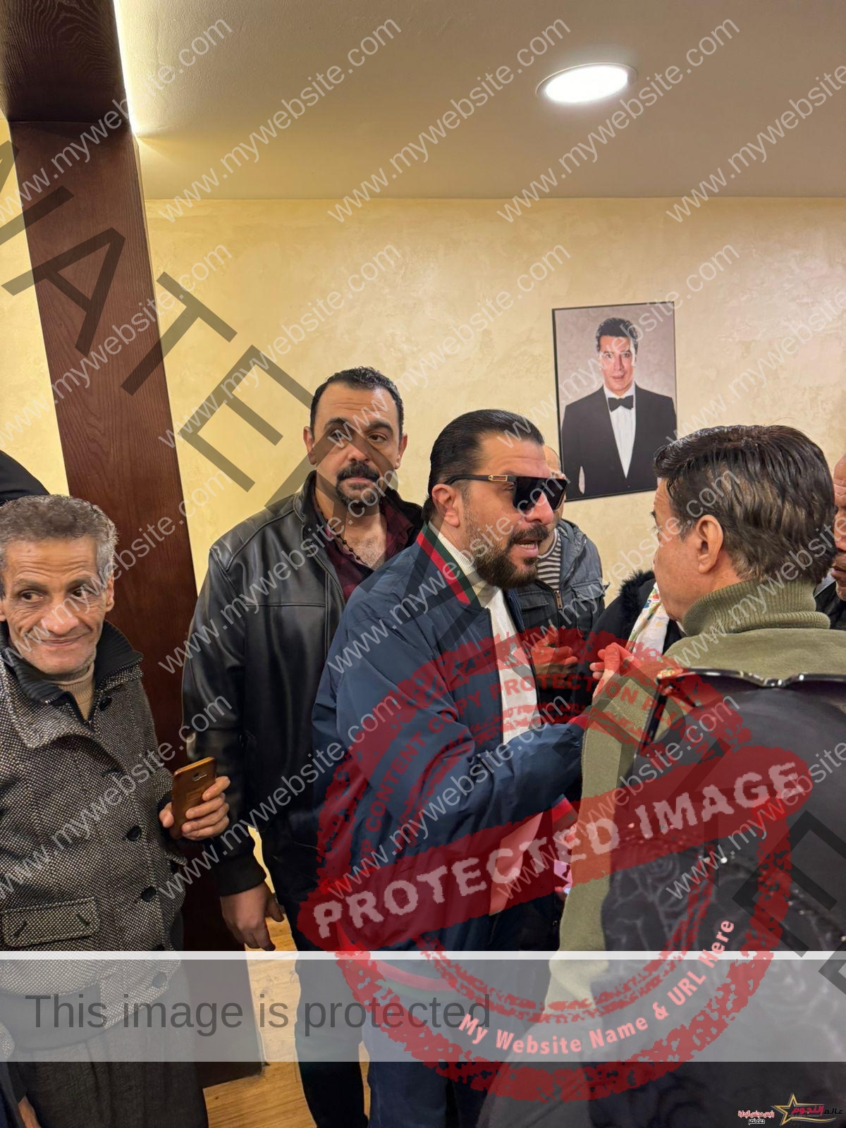استقبال حافل للفنان مصطفى كامل في نقابة الموسيقيين بعد عودته لممارسة عمله