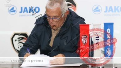 الاتحاد السوري لكرة القدم يمدد عقد هيكتور كوبر