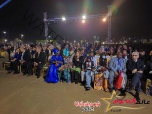 بدء توافد النجوم على حفل افتتاح مهرجان الأقصر للسينما الإفريقية في معبد الأقصر